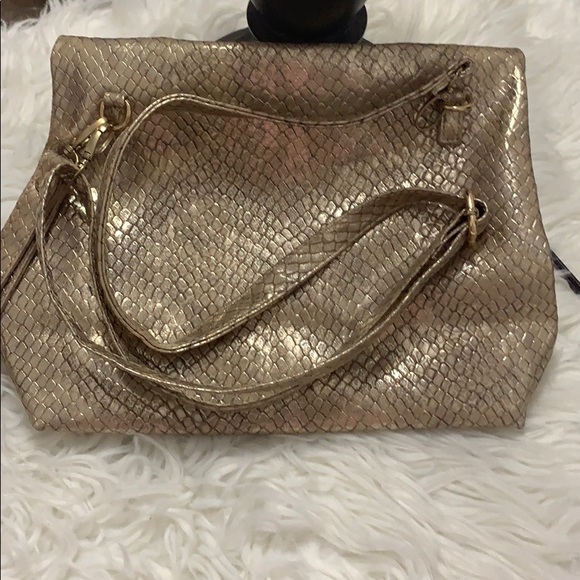 Urban Originals Metallic Flap Over Shoulder Bag - Picture 6 of 14